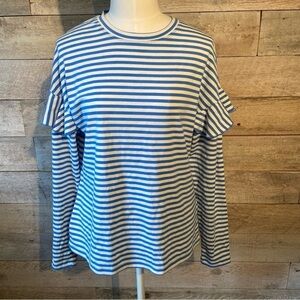 🛍️3/$30 H&M‎ women's  striped ruffled long sleeved shirt in size medium